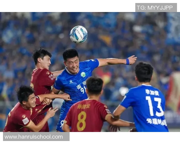 南京足球队在钻石联赛中的节奏表现分析与未来展望