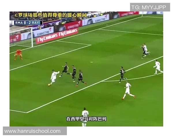 足球明星春晚精彩瞬间回顾与图片欣赏带你领略球场外的魅力风采